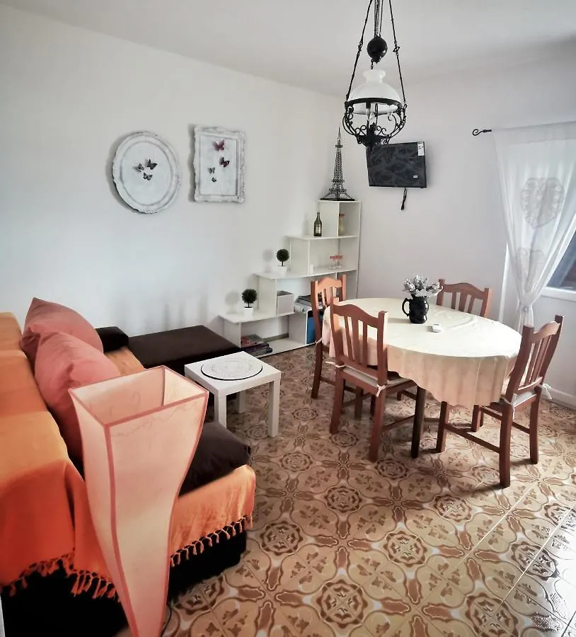 Apartments Šimuni